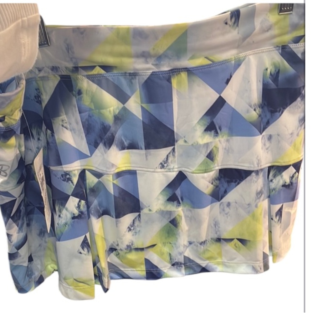 Sofibella 13 inch tennis skort-Geometric Blue and Yellow Print L - Picture 4 of 6